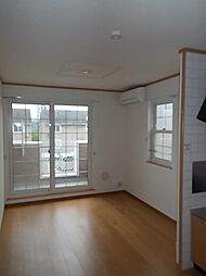 サン・ルミエール七番館 201 2階2LDKのリビング/ダイニング