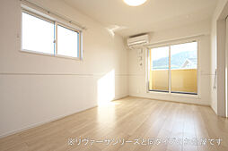 エスコルタIII 202 2階2LDKのリビング/ダイニング