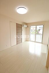 アラータ敦賀 101 1階1LDKのリビング/ダイニング