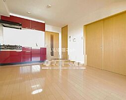 シンフォニィ駅前中央 705 7階1LDKのリビング/ダイニング