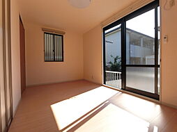 東武伊勢崎線 足利市駅 徒歩11分の賃貸アパート 1階1Kのリビング/ダイニング