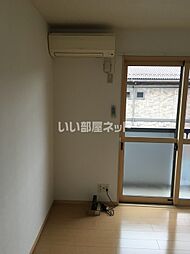 アムール・ド・メゾン　II番館 201 2階1LDKのリビング/ダイニング