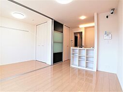 Surprise Space Santa　Ｃ 101 1階1LDKのリビング/ダイニング