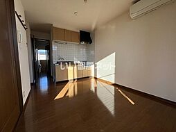 トゥインクルコート南小泉III番館 201 2階2DKのリビング/ダイニング