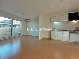 フルール 102 1階1LDKのリビング/ダイニング