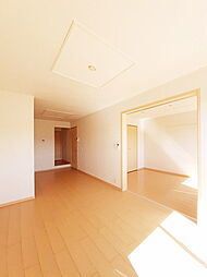 アングレカム　Ｄ 202 2階2LDKのリビング/ダイニング