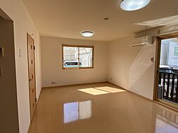 セレッサ花堂　Ａ 101 1階ワンルームのリビング/ダイニング