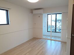 オアシス 106 1階1LDKのリビング/ダイニング