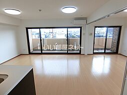 コーディアルコート津 302 3階2LDKのリビング/ダイニング