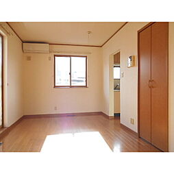 プルミエ・ラムール 102 1階1LDKのリビング/ダイニング