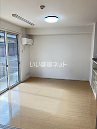 アヴァンツァーレ　B棟 103 1階2LDKのリビング/ダイニング