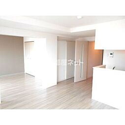 A BOND west 203 2階1LDKのリビング/ダイニング