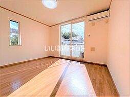 メゾン・ド・オーブＣ 201 2階1LDKのリビング/ダイニング