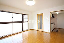 リーラ・コート 303 3階2LDKのリビング/ダイニング