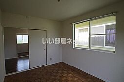 グリーンコートC 5 2階2LDKのリビング/ダイニング