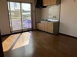 ＣＡＳＡ　ＳＥＲＥＮＡ 201 2階1LDKのリビング/ダイニング