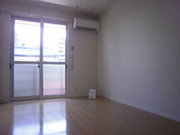 都営新宿線 篠崎駅 徒歩2分の賃貸アパート 2階1Kのリビング/ダイニング