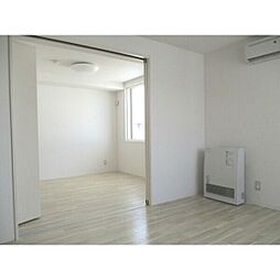 クラリス月寒西 403 4階1LDKのリビング/ダイニング