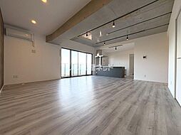 ISORA（隼人町野久美田） 307 5階3LDKのリビング/ダイニング