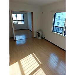 アニバーサリー16 301 3階1DKのリビング/ダイニング