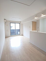 プリムール 105 1階1LDKのリビング/ダイニング