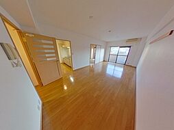 クリスタルマンション 102 1階2LDKのリビング/ダイニング