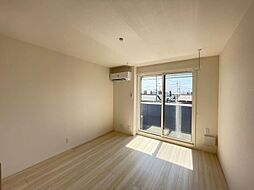 ファーストステージ江木 201 2階1LDKのリビング/ダイニング