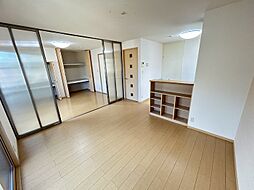 クレストコート　C棟 C201 2階2LDKのリビング/ダイニング