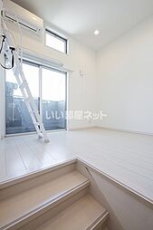 ラ・ロシェル(ラロシェル) 203 2階ワンルームのリビング/ダイニング