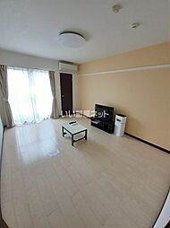 グリーンヴェール岡駅前 203 2階1Kのリビング/ダイニング
