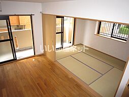 グランディール有村 301 3階2DKのリビング/ダイニング