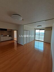 中央信託ハイツA 302 3階2LDKのリビング/ダイニング