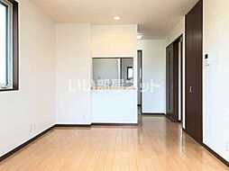 Ｔ．Ｈ．サルーテ　Ｂ棟 203 2階2LDKのリビング/ダイニング