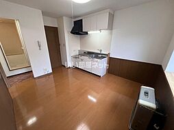 アパルトマンメルシー 201 2階2DKのリビング/ダイニング