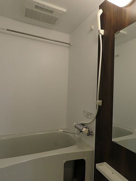 リブリ・オブリジャンス 1階 | 東京都北区栄町 賃貸マンション 風呂
