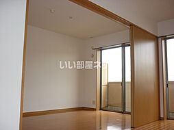 マンショングランドールII 403 4階1LDKのリビング/ダイニング