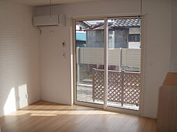 リベルテ・Ｍ　II 101 1階1LDKのリビング/ダイニング