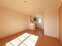 サニーレジデンス 102 1階3LDKのリビング/ダイニング