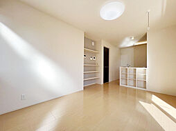 サン・シエル 103 1階1LDKのリビング/ダイニング