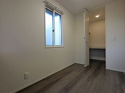 東武伊勢崎線 太田駅 徒歩7分の賃貸アパート 2階1LDKのリビング/ダイニング