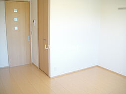 ピーノ・ドマーニ 205 2階1Kのリビング/ダイニング