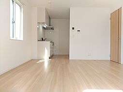 プラシードプレイス 101 1階1LDKのリビング/ダイニング