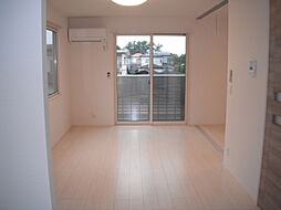 ガーデンプレイス光穂 201 2階1LDKのリビング/ダイニング