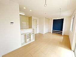 グラシアス　Ｄ 202 2階1LDKのリビング/ダイニング