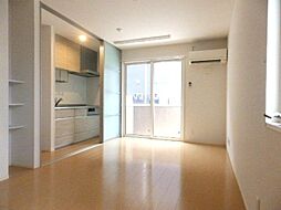 アズール・マム B105 1階1LDKのリビング/ダイニング