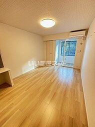 バレンティーノ　46　II 105 1階1Kのリビング/ダイニング