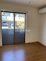 リビエ一ノ割 101 1階1Kのリビング/ダイニング