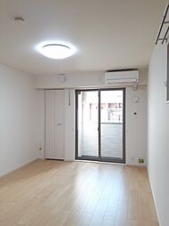 サニーウェル 105 1階1Kのリビング/ダイニング