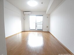 アルカンシェル 304 3階ワンルームのリビング/ダイニング