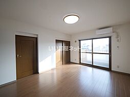 カーサソラーレ 301 3階3LDKのリビング/ダイニング